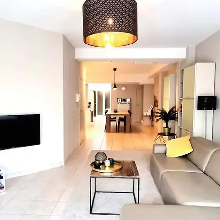 Familie Appartement Hartje Knokke Met Optie Parking Extérieur photo